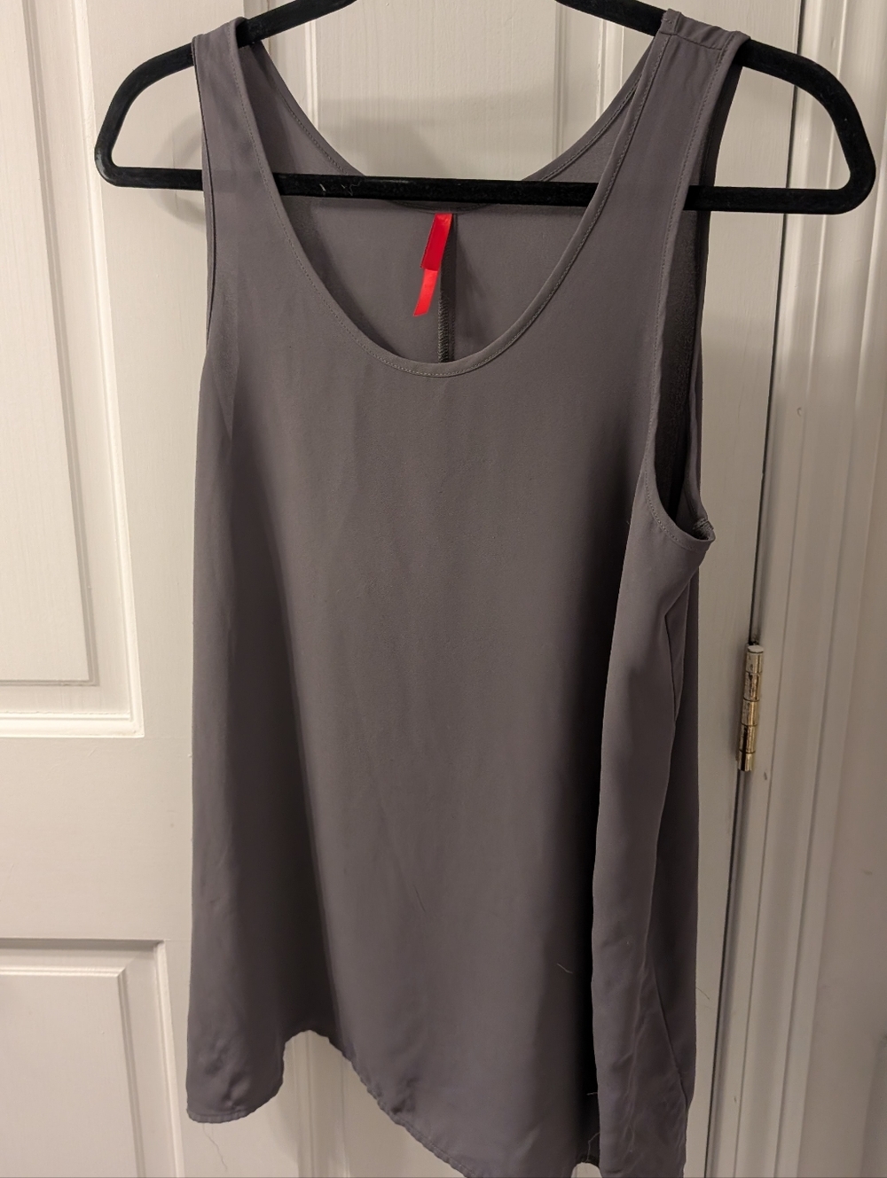 Sleeveless Olive Green Women's Scoop Neck Tank Top